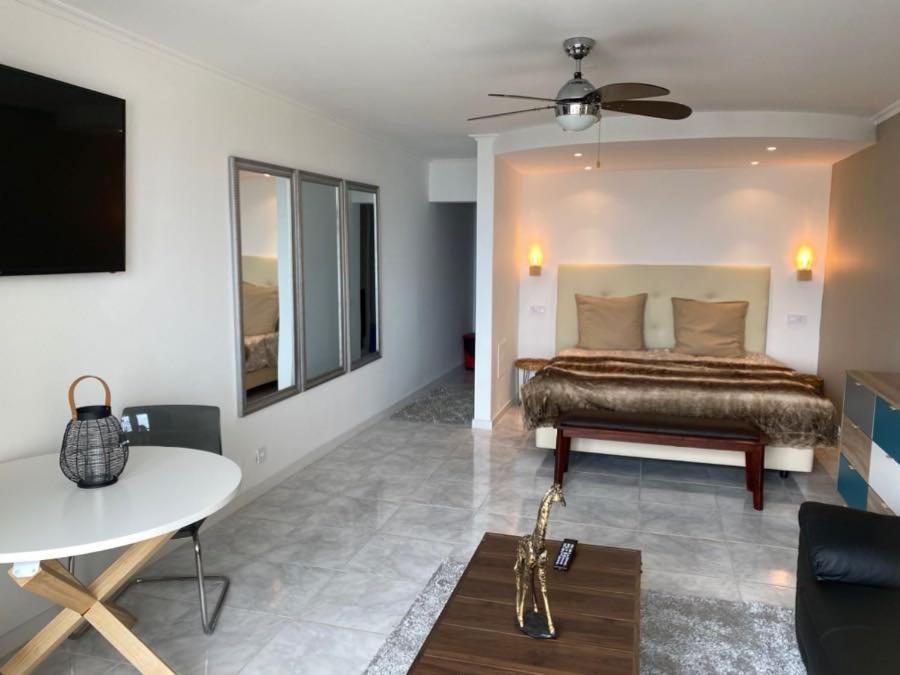 Studio Apartment Ocean View Portimão Eksteriør billede
